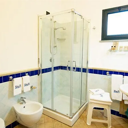 Th Le Castella - Baia Degli Dei Village 4*