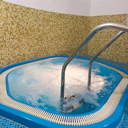 Th Le Castella - Baia Degli Dei Village Hotel 4*