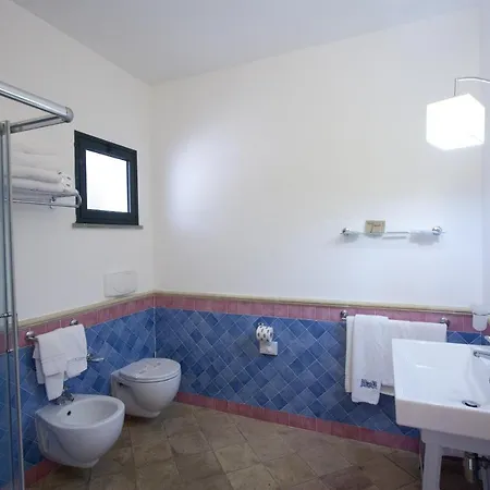 Th Le Castella - Baia Degli Dei Village 4*