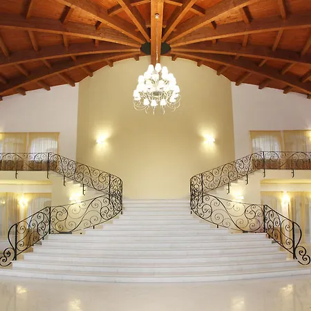 Hotell Th - Baia Degli Dei Village Le Castella (Calabria)