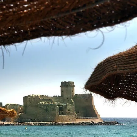 Th Le Castella - Baia Degli Dei Village Hotel 4*
