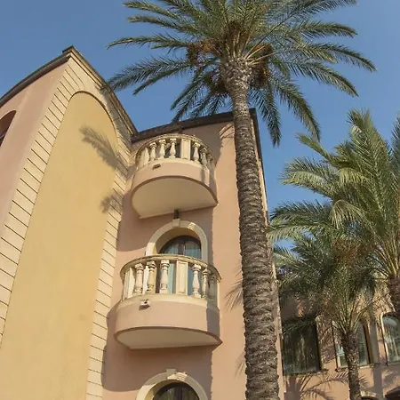 Th Le Castella - Baia Degli Dei Village 4*