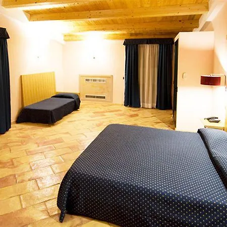 호텔 Th - Baia Degli Dei Village 레 카스텔라