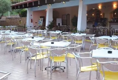 Th - Baia Degli Dei Village 레 카스텔라