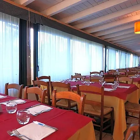 Hotel Th - Baia Degli Dei Village