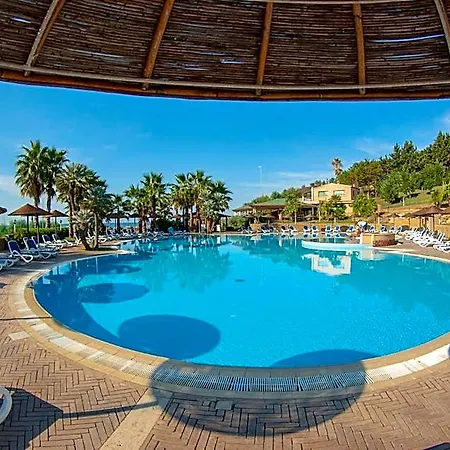 Th - Baia Degli Dei Village Hotel 4*