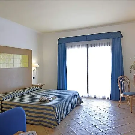 Th - Baia Degli Dei Village מלון 4*
