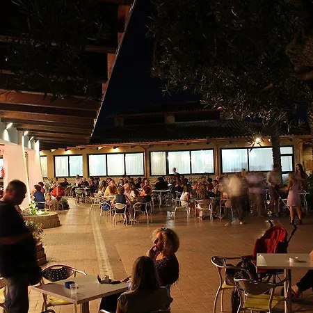 호텔 Th - Baia Degli Dei Village