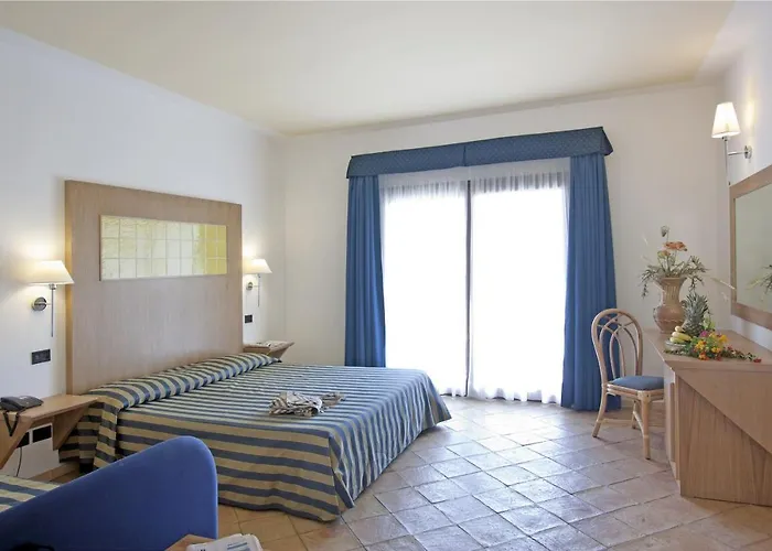 Hotel Th - Baia Degli Dei Village