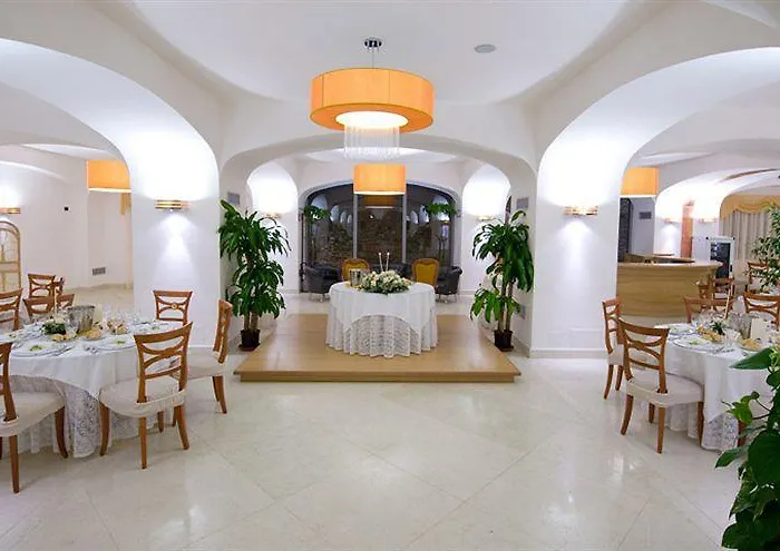 Th - Baia Degli Dei Village Hotel Le Castella (Calabria)