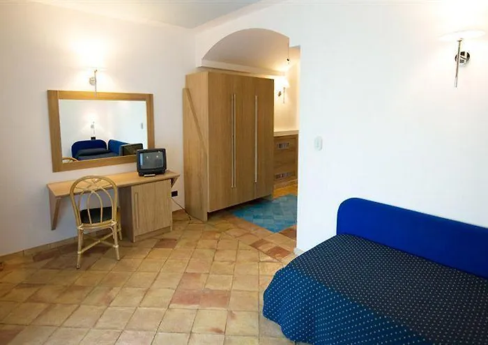 Hotel Th - Baia Degli Dei Village