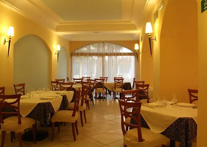 Th - Baia Degli Dei Village Hotel 4*