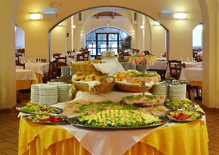 Th - Baia Degli Dei Village Hotel 4*