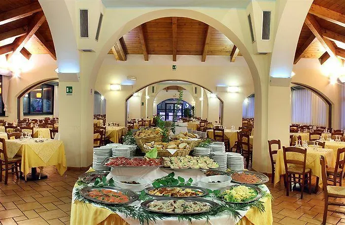 Th - Baia Degli Dei Village Le Castella (Calabria)